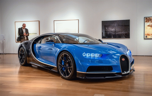 Цены на Bugatti Chiron следующие